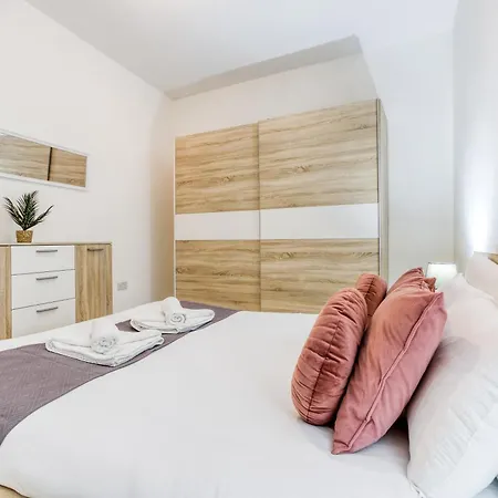Appartamento Modern 1br With Private Balcony In St Julians By 360 Estates *