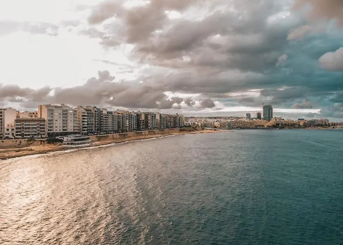 Modern 1br With Private Balcony In St Julians By 360 Estates